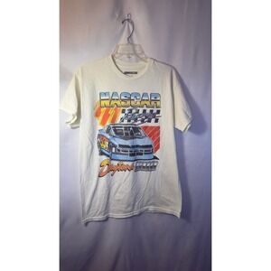 NASCAR Daytona 500 Graphic T Shirt Mens Size Medium Short Sleeve Cotton Tee